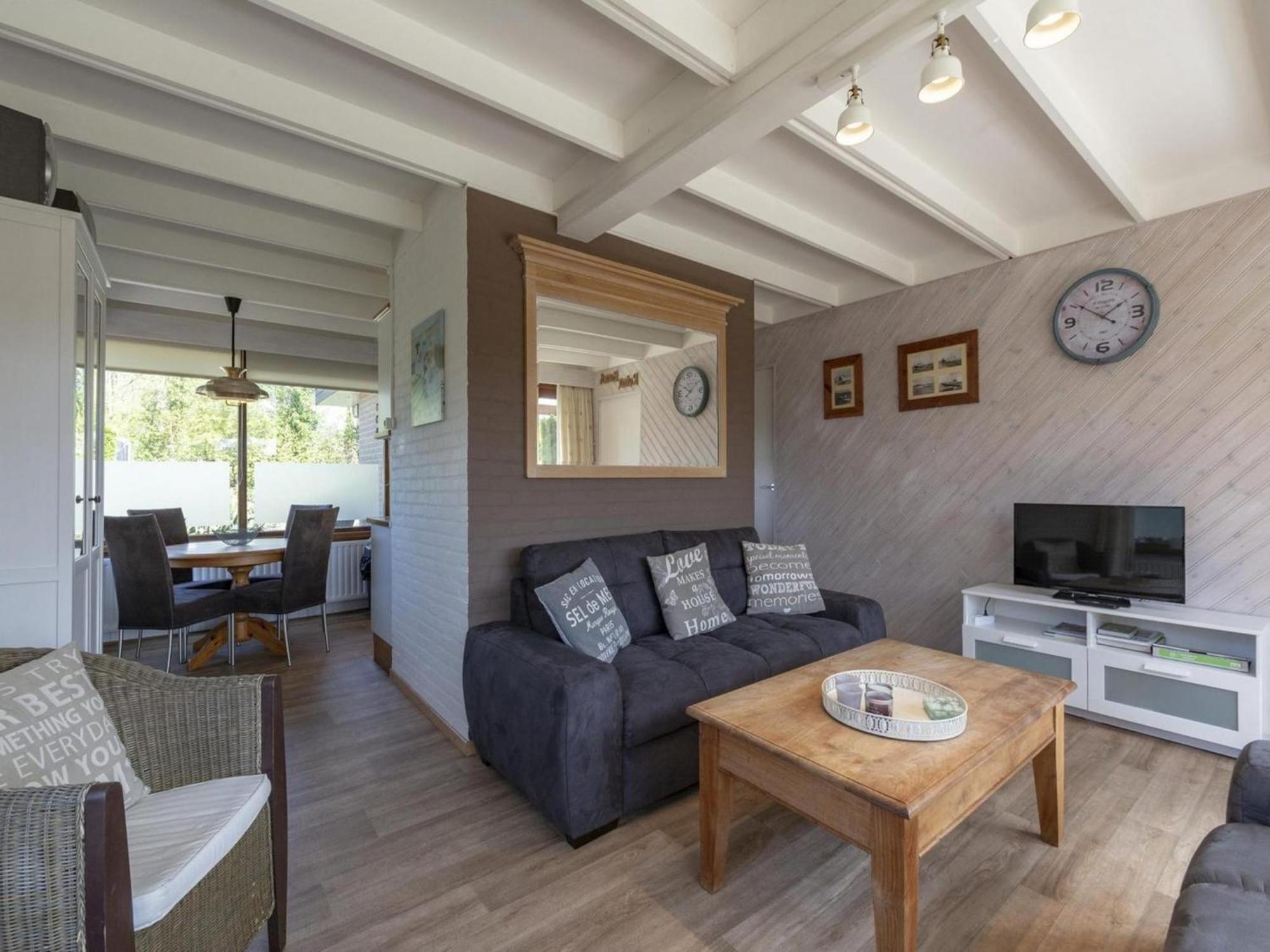 Comfortable Holiday Home By Beach Sint Maartensvlotbrug 외부 사진
