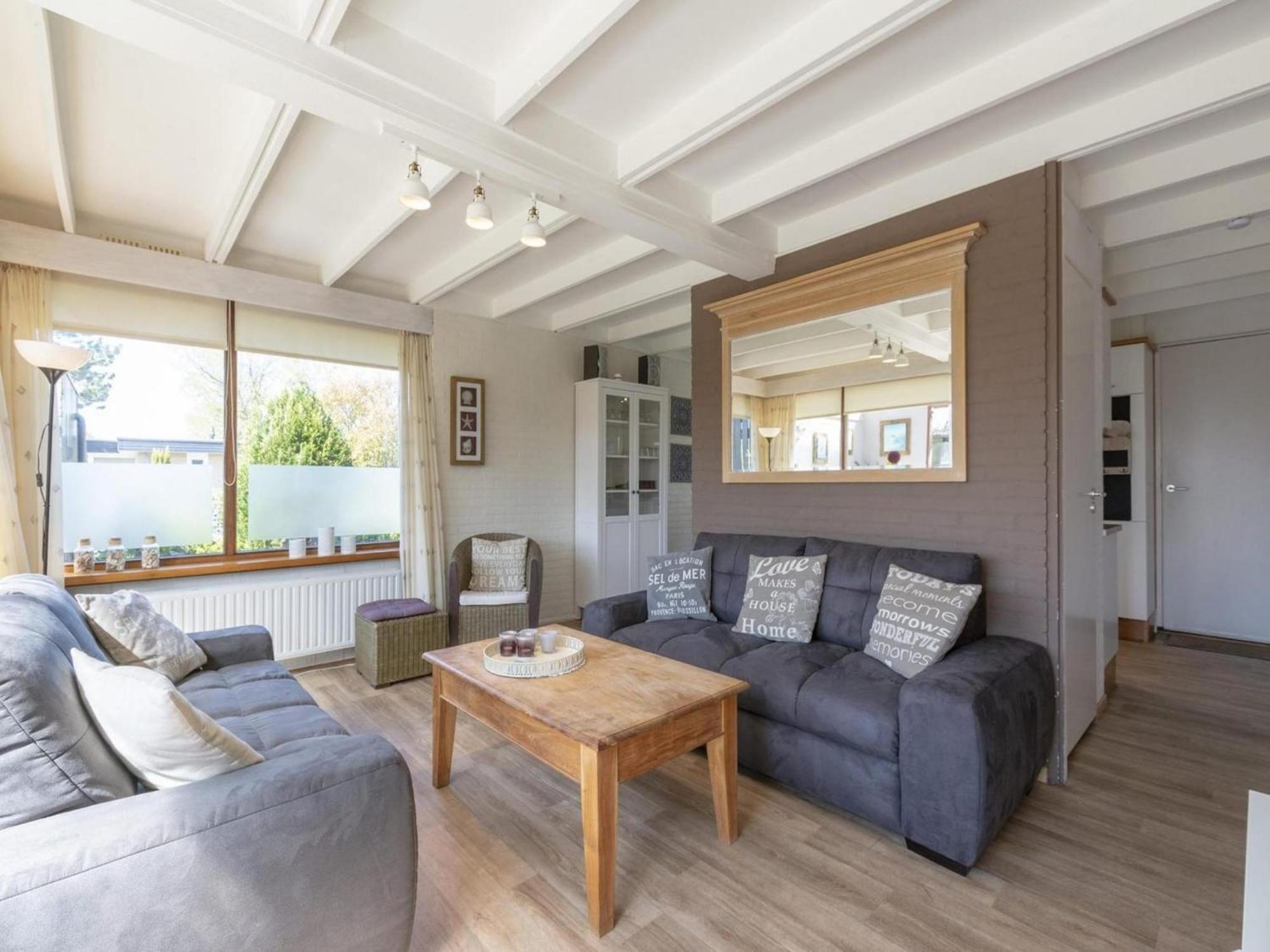 Comfortable Holiday Home By Beach Sint Maartensvlotbrug 외부 사진